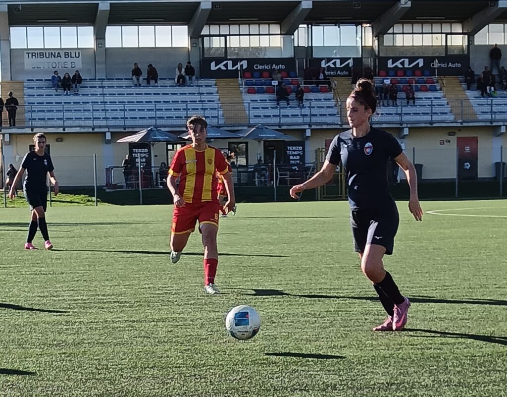 IL TEMPIO DI CARONNO PERTUSELLA CONSACRA LE EROINE ROSSOBLU